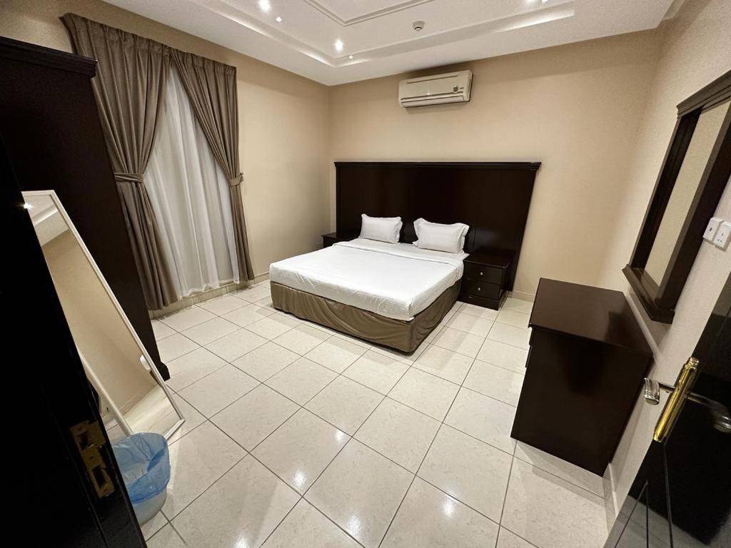 Riyadh Park Hotel Suites Exterior photo